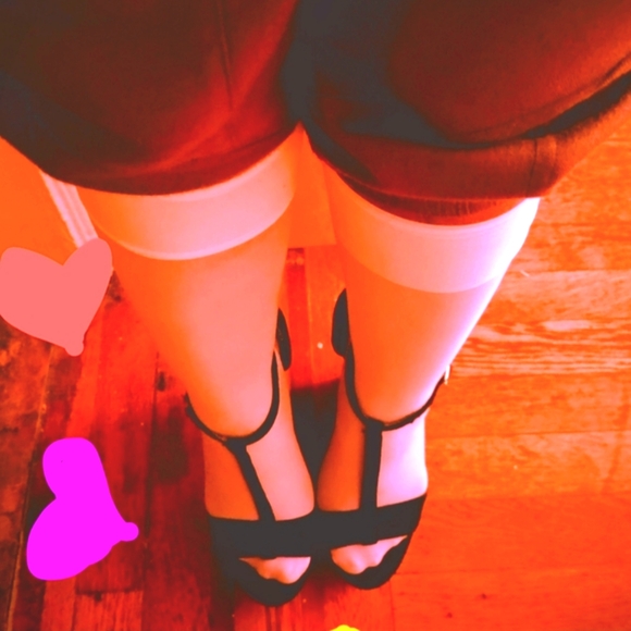 Black Sexy Ankle Strappy Size 8.5 Steve Madden Platforms - Picture 4 of 16